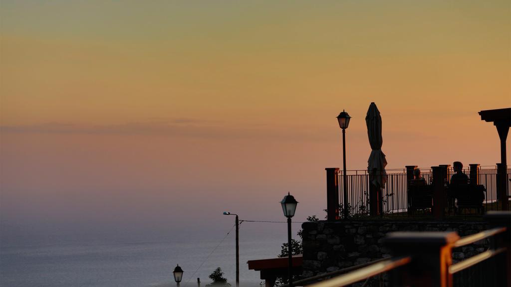 Atrio Hotel Estreito Da Calheta Bagian luar foto